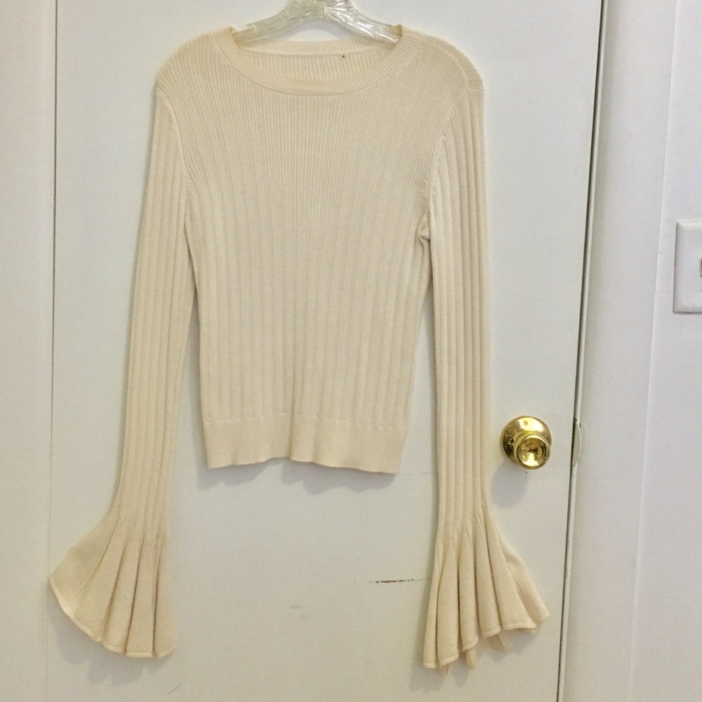 INTERMIX Medium Bell Sleeve Sweater